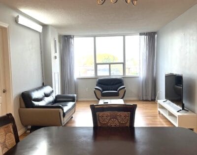 Fully furnished 1 bedroom condo in Toronto